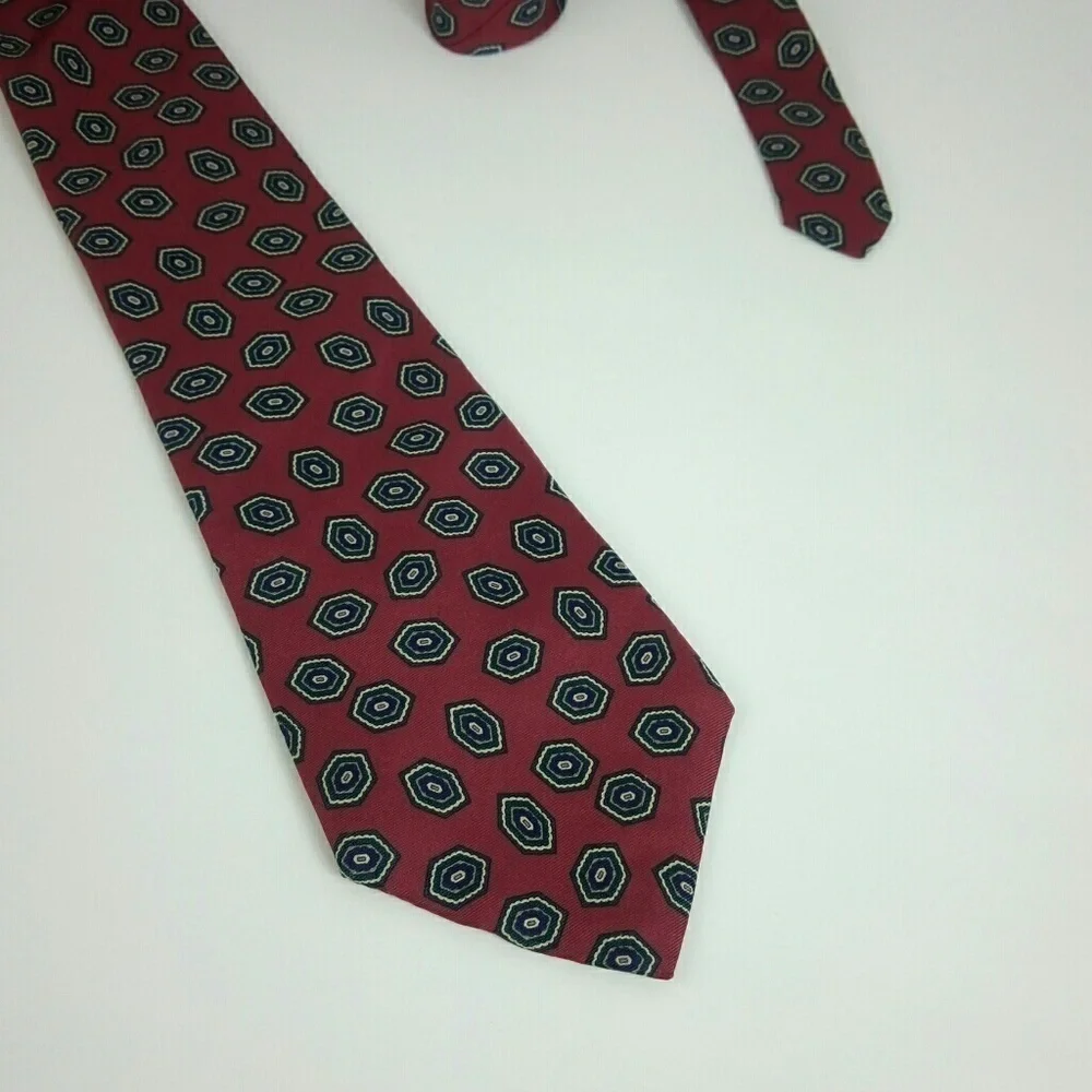Executive Collection Red Blue Diamond Silk Tie